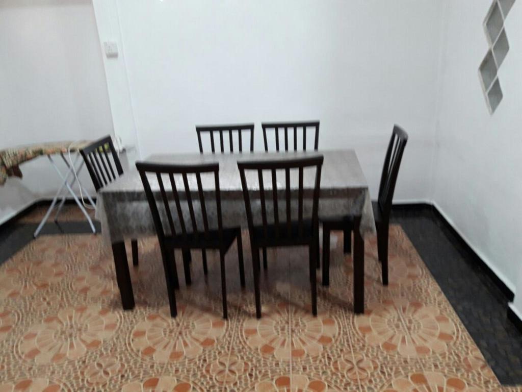 Nur Muslim Homestay At Кота-Бару Экстерьер фото